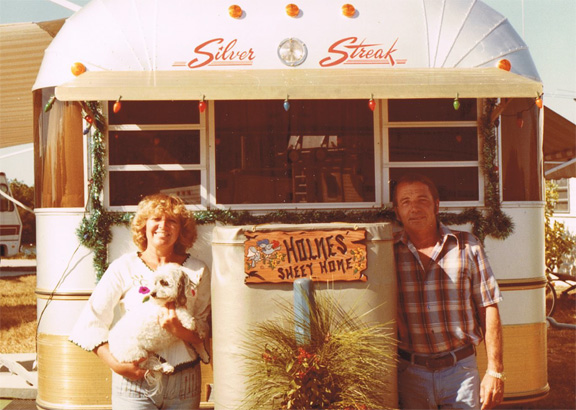 Trailer at Salton Sea