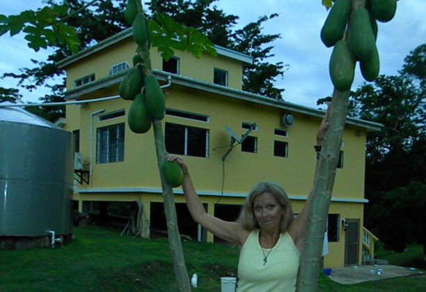 Mel and main house