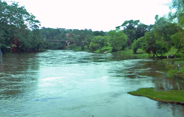 High bridge in San Ignacio, Belize from Low Bridge